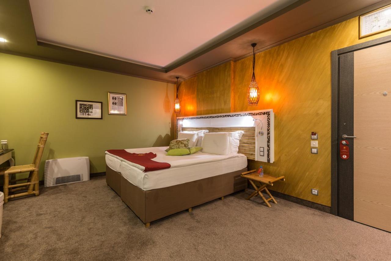 Diplomat Plaza Hotel & Resort ลูโกวิต ภายนอก รูปภาพ